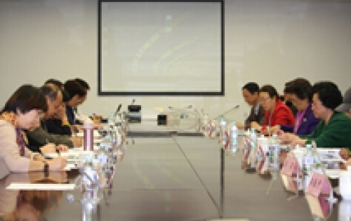 中国下一代教育基金会召开专项基金工作座谈会