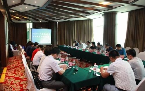中国下一代教育基金会家庭教育工作座谈会在京召开